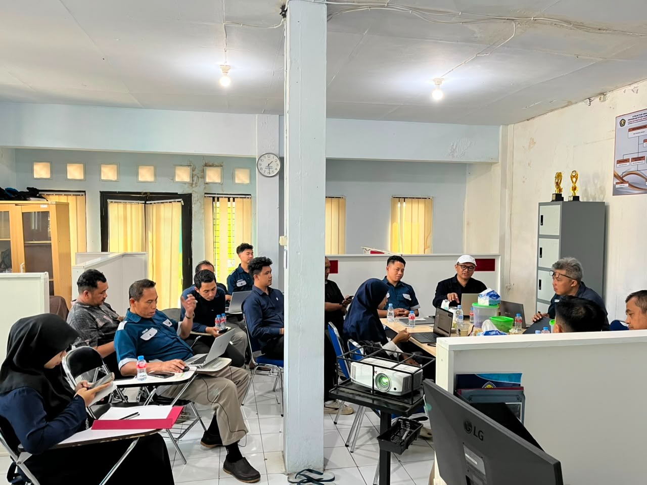 Foto Rapat